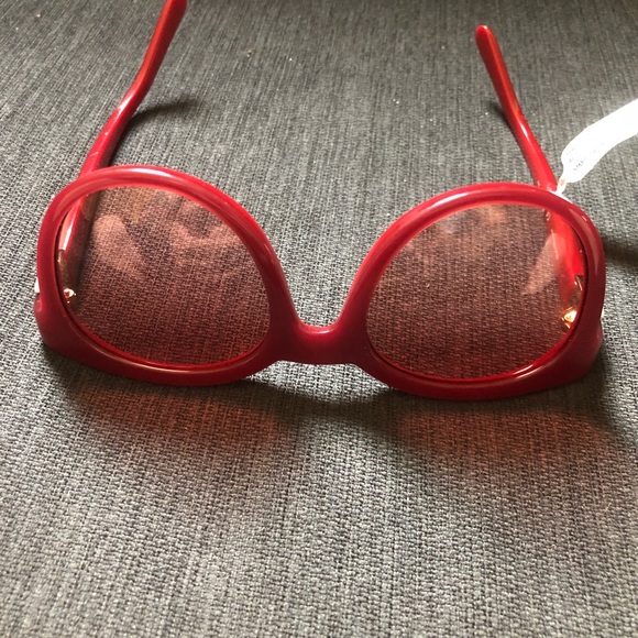 Salvatore Ferragamo Sunglasses - Picture 7 of 7